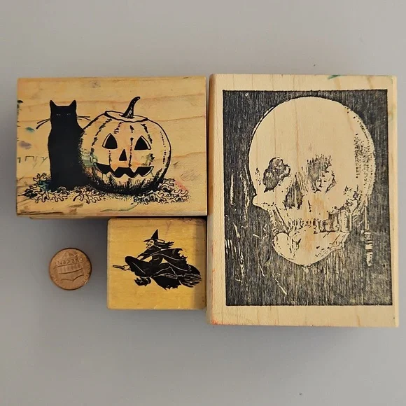 Lot of 14 Halloween themed rubber stamps Pumpkins skulls a graveyard border cats - Picture 5 of 14